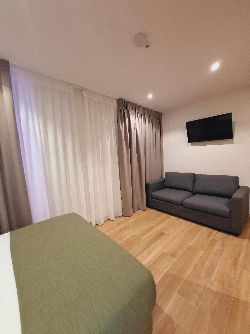 Hostal San Blas مدريد المظهر الخارجي الصورة