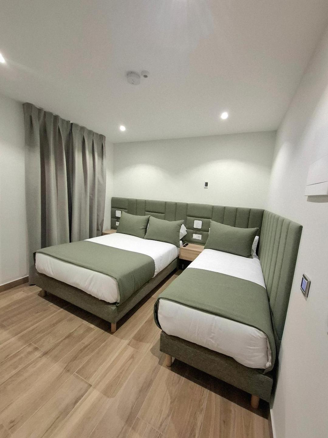 Hostal San Blas مدريد المظهر الخارجي الصورة