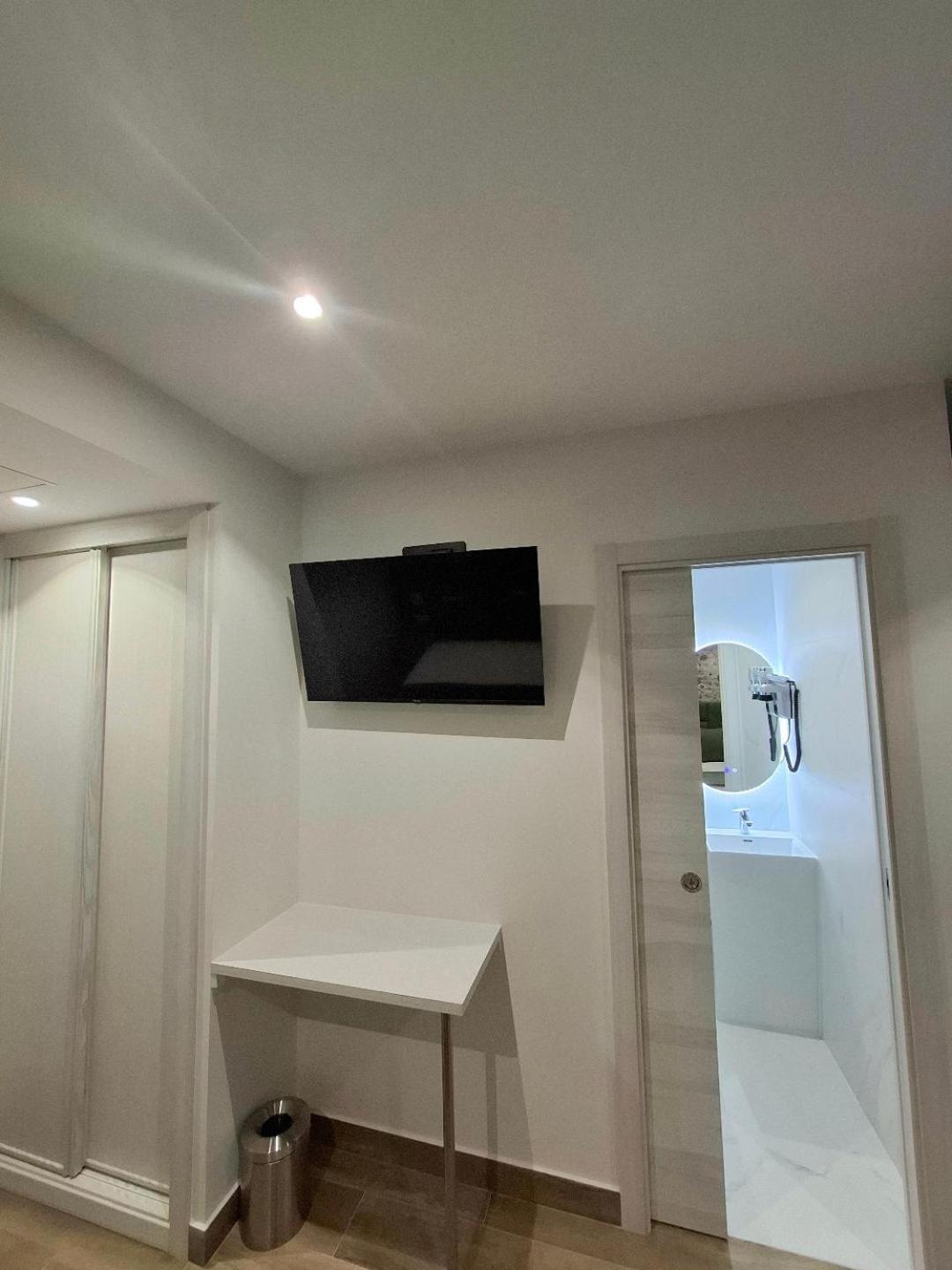 Hostal San Blas مدريد المظهر الخارجي الصورة