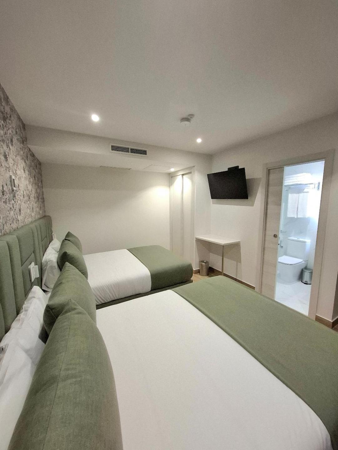 Hostal San Blas مدريد المظهر الخارجي الصورة