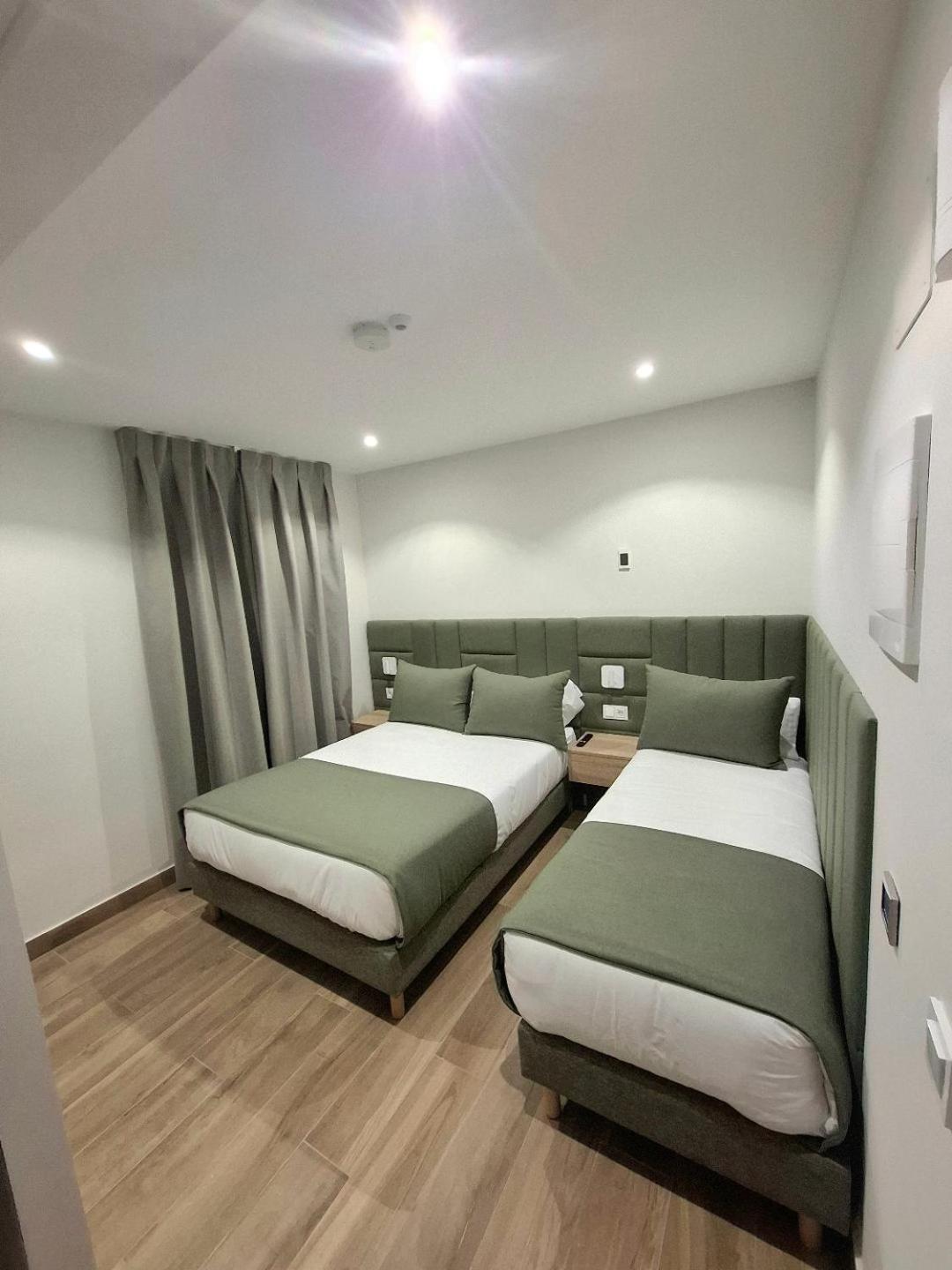 Hostal San Blas مدريد المظهر الخارجي الصورة