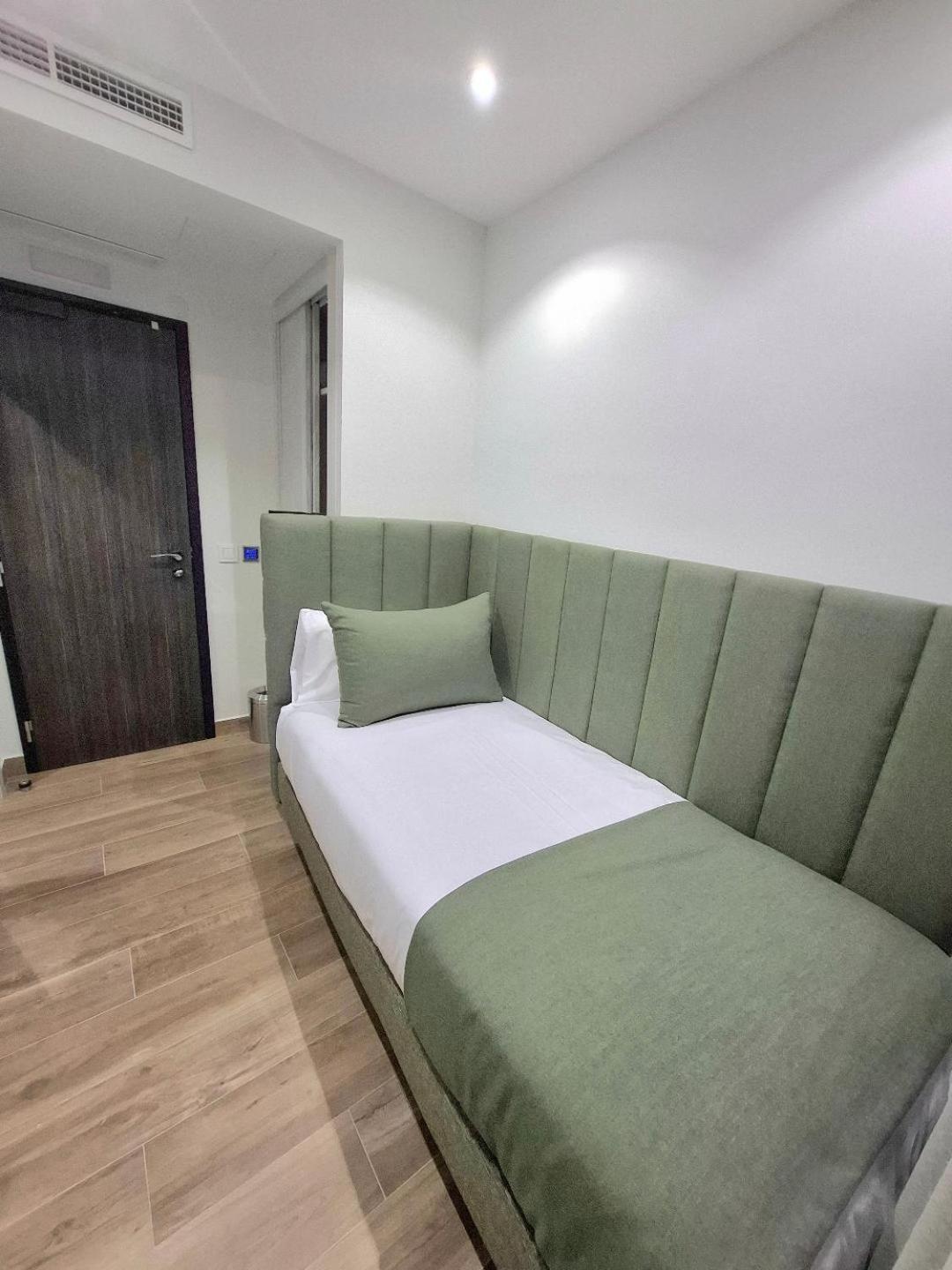 Hostal San Blas مدريد المظهر الخارجي الصورة