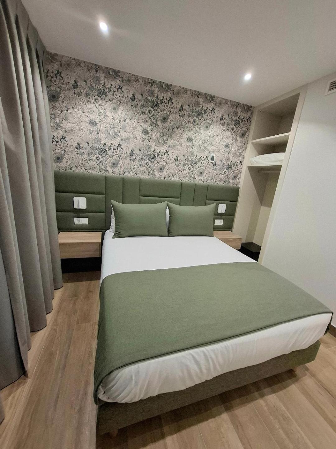 Hostal San Blas مدريد المظهر الخارجي الصورة